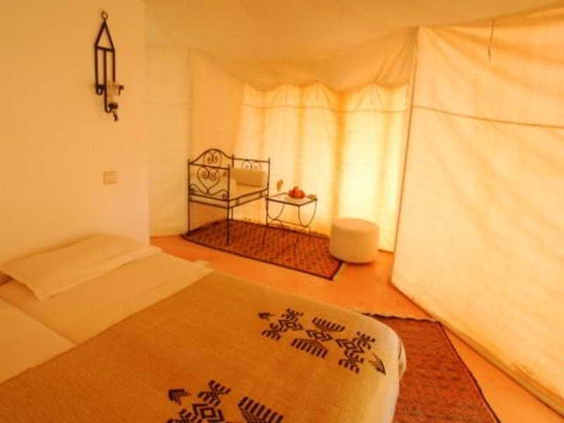 Campement Yadis Ksar Ghilane Camera foto