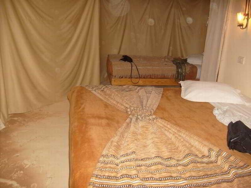 Campement Yadis Ksar Ghilane Esterno foto