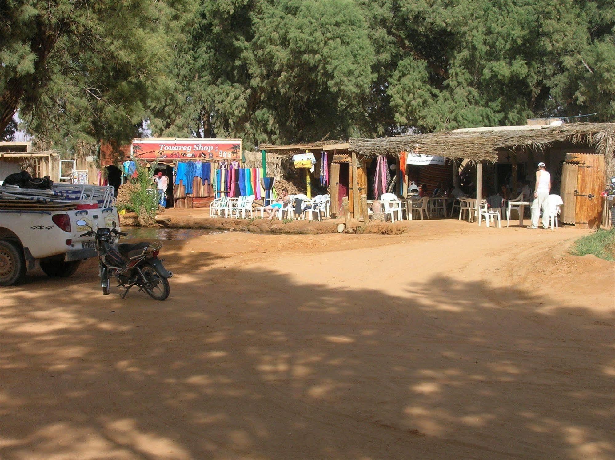 Campement Yadis Ksar Ghilane Esterno foto